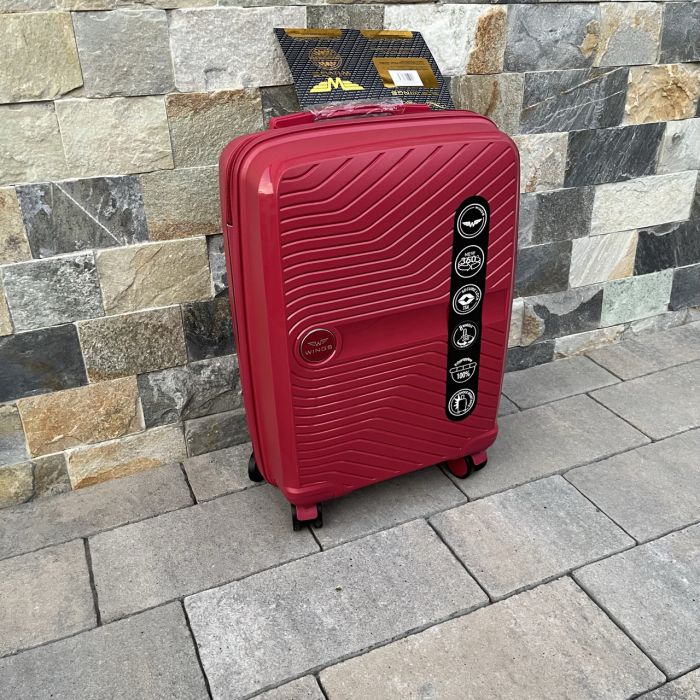 Чемодан дорожный малый из полипропилена Wings DQ181-04 S Красный