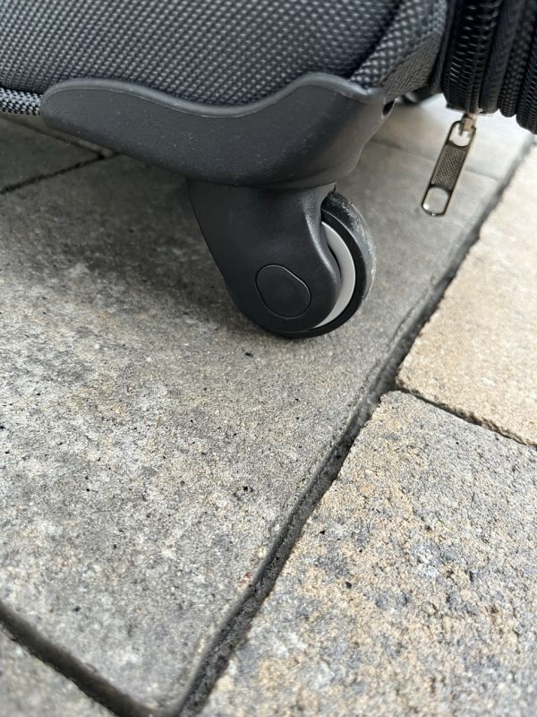 Чемодан тканевый большой Wings 1706 L Графитовый