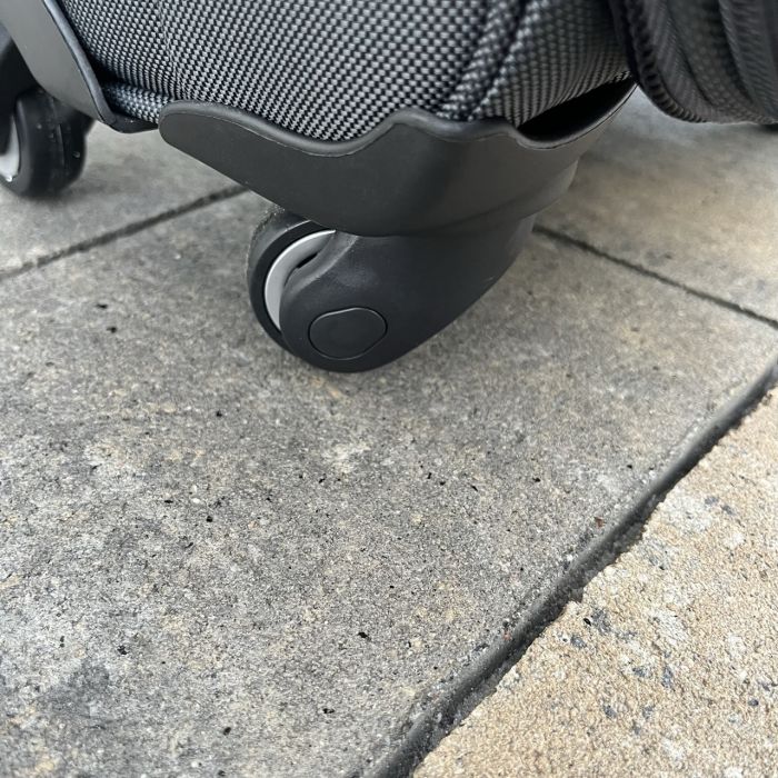 Валіза тканинна мала Wings 1706 S Графітовий