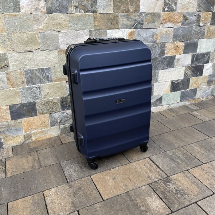 Чемодан дорожный средний Wings AT01 M Темно-синий