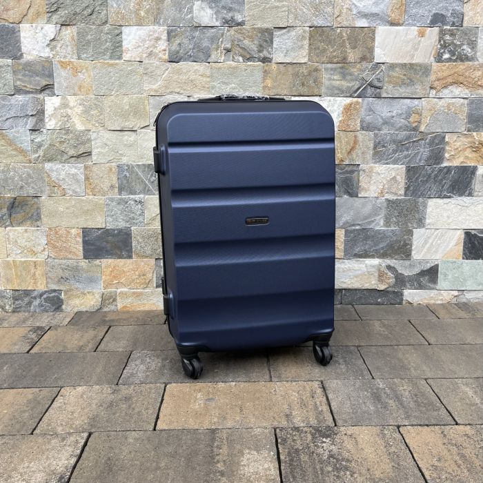 Чемодан дорожный средний Wings AT01 M Темно-синий
