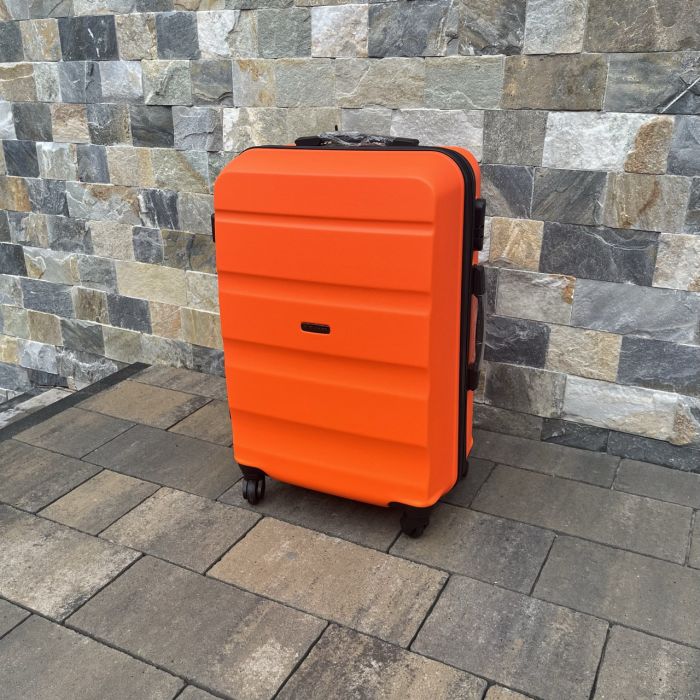 Чемодан дорожный средний Wings AT01 M Оранжевый