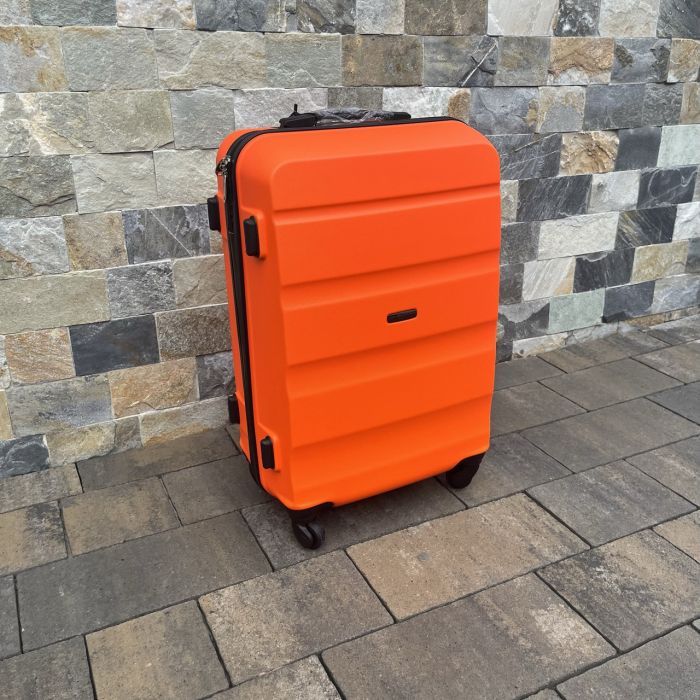 Чемодан дорожный средний Wings AT01 M Оранжевый