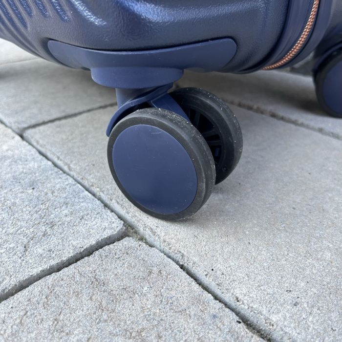 Чемодан дорожный средний Wings WN01 M Синий