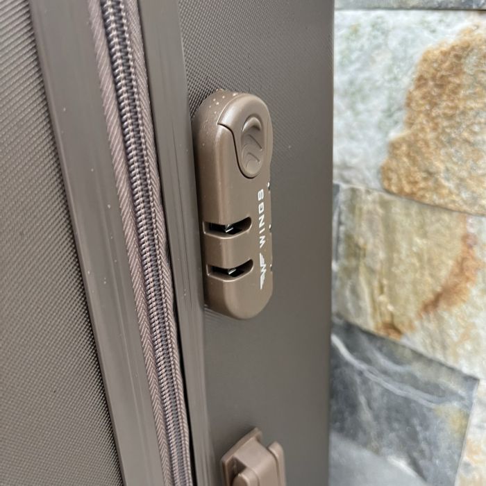 Чемодан дорожный большой Wings 266 L Коричневый