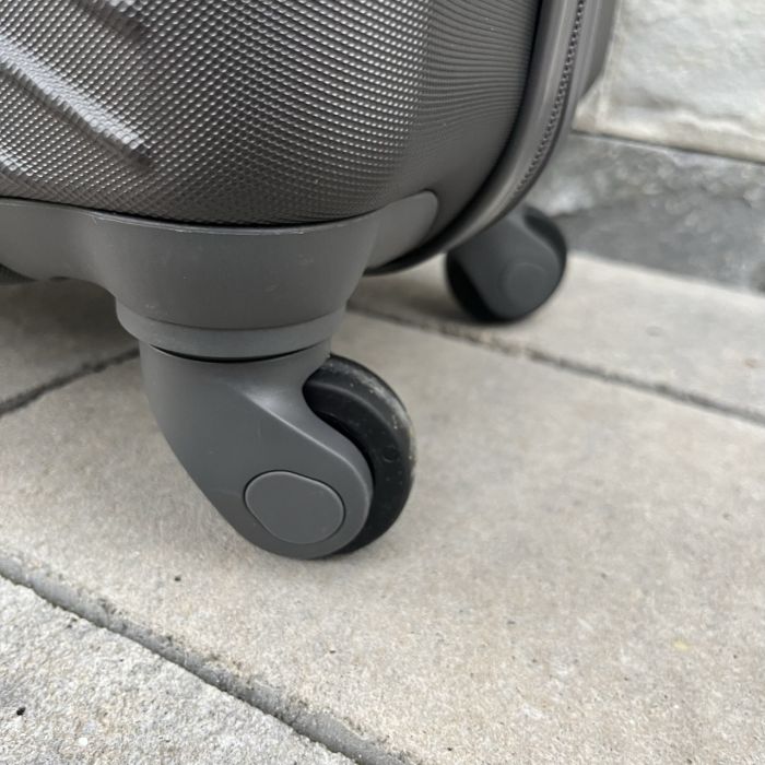 Чемодан дорожный малый Wings 266 S Графитовый