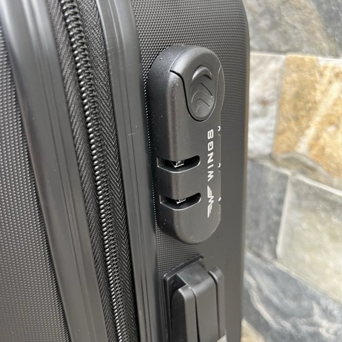 Чемодан дорожный малый Wings 266 S Черный