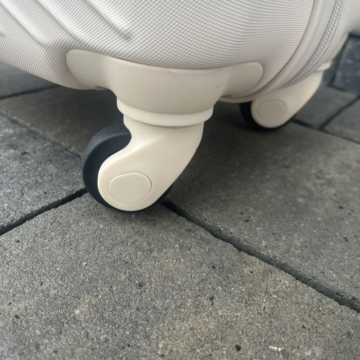 Чемодан дорожный малый Wings 266 S Кремовый