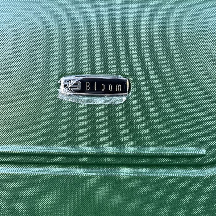 Чемодан дорожный средний Bloom 147 M Зеленый