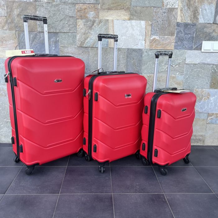 Чемодан дорожный малый Bloom 147 S Красный