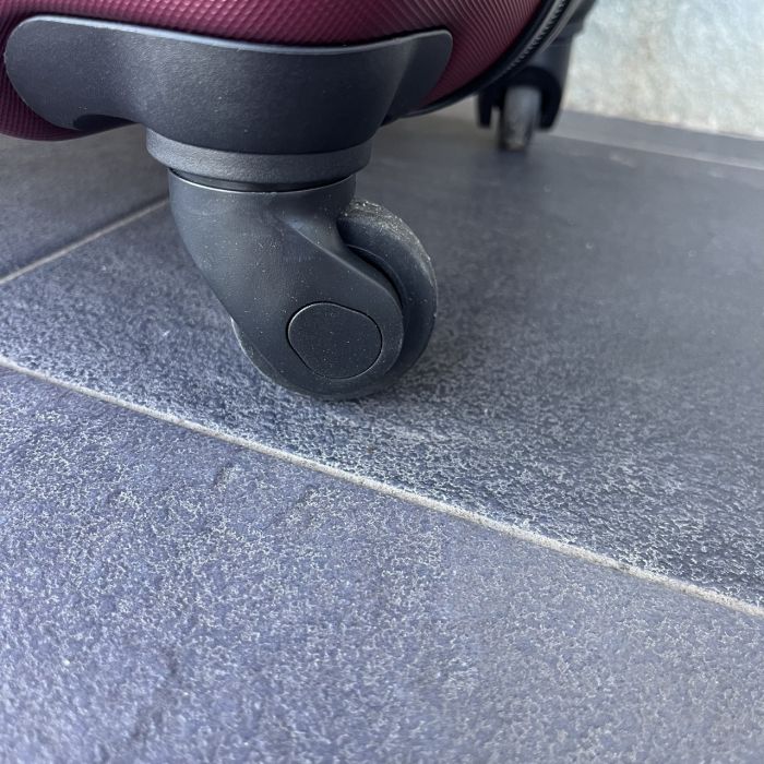 Чемодан дорожный большой Bloom 147 L Бордовый