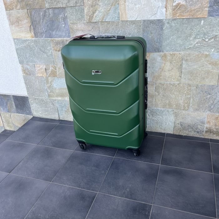 Чемодан дорожный большой Bloom 147 L Зеленый