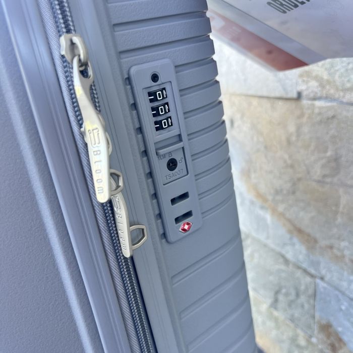 Чемодан дорожный малый из полипропилена Bloom PP-SC-020 S Серый